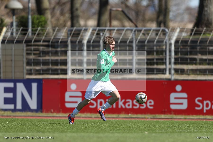 sport, action, Schweinfurt, Sachs Stadion, SV Rot-Weiss Walldorf, RWW, Hauptrunde Liga B Gruppe C, Fussball, FCS, DFB Nachwuchsliga, DFB, 9. Spieltag, 1. FC Schweinfurt 1905, 06.04.2025 - Bild-ID: 2477492