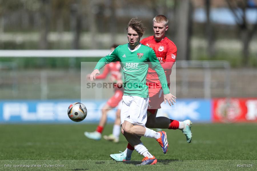 sport, action, Schweinfurt, Sachs Stadion, SV Rot-Weiss Walldorf, RWW, Hauptrunde Liga B Gruppe C, Fussball, FCS, DFB Nachwuchsliga, DFB, 9. Spieltag, 1. FC Schweinfurt 1905, 06.04.2025 - Bild-ID: 2477629