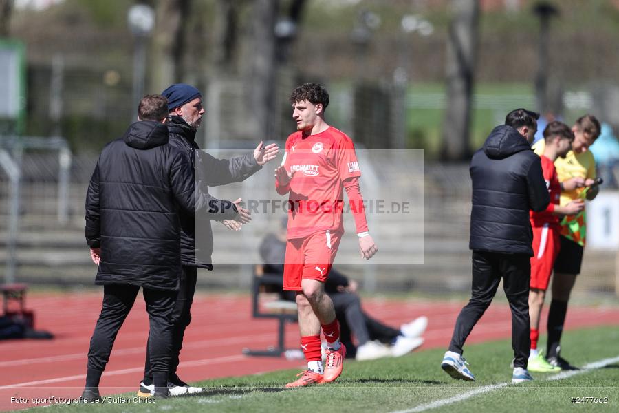 sport, action, Schweinfurt, Sachs Stadion, SV Rot-Weiss Walldorf, RWW, Hauptrunde Liga B Gruppe C, Fussball, FCS, DFB Nachwuchsliga, DFB, 9. Spieltag, 1. FC Schweinfurt 1905, 06.04.2025 - Bild-ID: 2477662