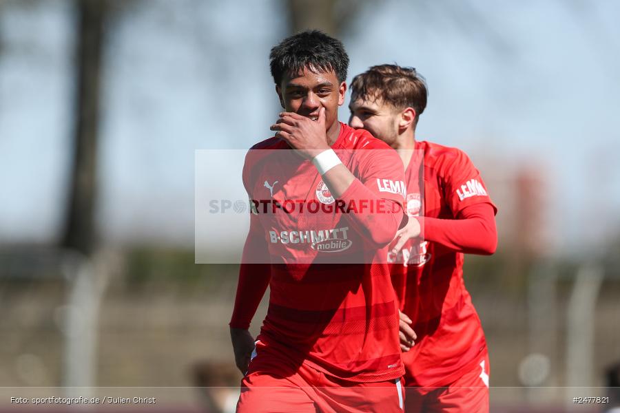 sport, action, Schweinfurt, Sachs Stadion, SV Rot-Weiss Walldorf, RWW, Hauptrunde Liga B Gruppe C, Fussball, FCS, DFB Nachwuchsliga, DFB, 9. Spieltag, 1. FC Schweinfurt 1905, 06.04.2025 - Bild-ID: 2477821