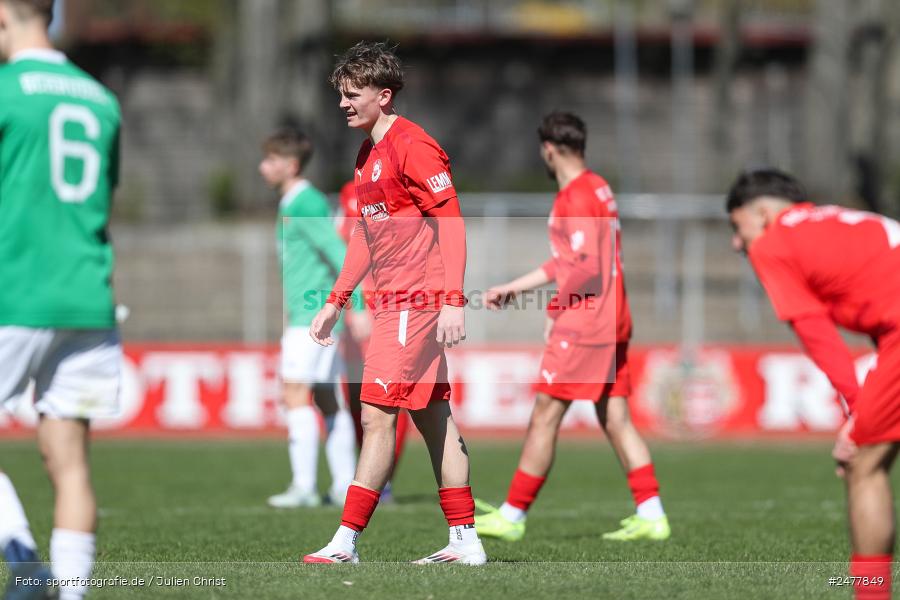 sport, action, Schweinfurt, Sachs Stadion, SV Rot-Weiss Walldorf, RWW, Hauptrunde Liga B Gruppe C, Fussball, FCS, DFB Nachwuchsliga, DFB, 9. Spieltag, 1. FC Schweinfurt 1905, 06.04.2025 - Bild-ID: 2477849