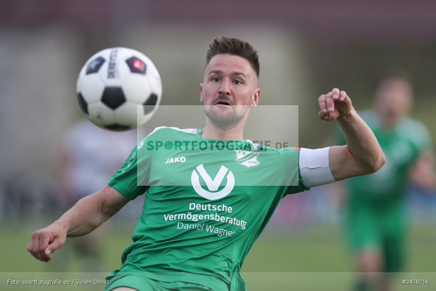Fundamentum Sportpark, Karlburg, 16.04.2025, sport, action, BFV, Fussball, 25. Spieltag, Kreisliga Würzburg Gr. 2, FVT, TSV, FV Thüngersheim, TSV Karlburg II - Bild-ID: 2478714