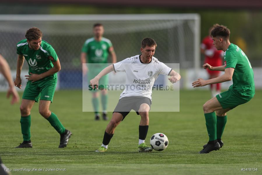 Fundamentum Sportpark, Karlburg, 16.04.2025, sport, action, BFV, Fussball, 25. Spieltag, Kreisliga Würzburg Gr. 2, FVT, TSV, FV Thüngersheim, TSV Karlburg II - Bild-ID: 2478734