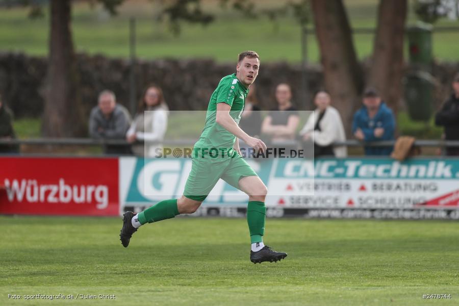 Fundamentum Sportpark, Karlburg, 16.04.2025, sport, action, BFV, Fussball, 25. Spieltag, Kreisliga Würzburg Gr. 2, FVT, TSV, FV Thüngersheim, TSV Karlburg II - Bild-ID: 2478744
