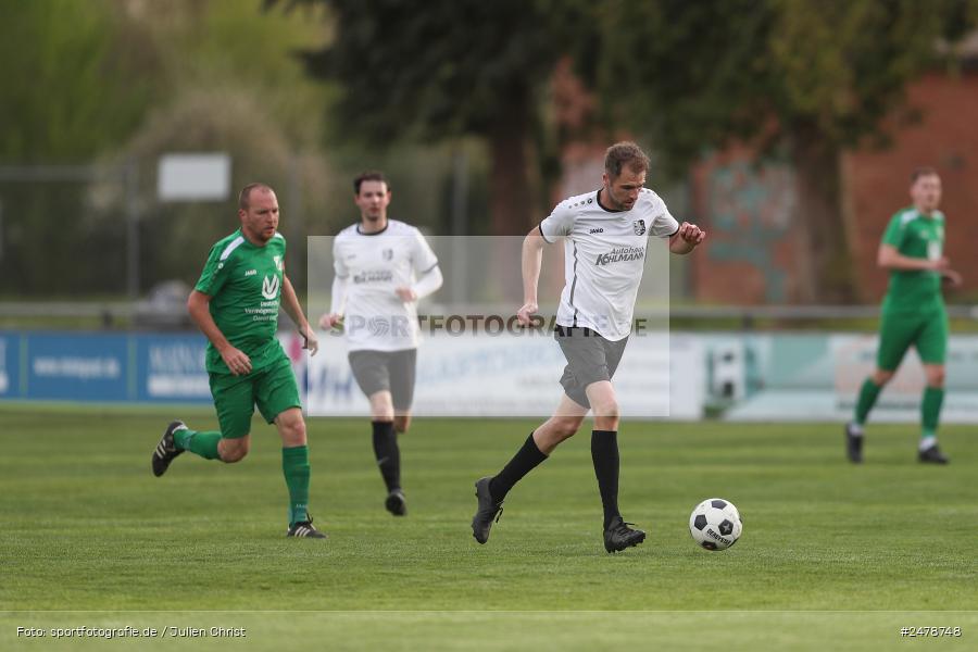 Fundamentum Sportpark, Karlburg, 16.04.2025, sport, action, BFV, Fussball, 25. Spieltag, Kreisliga Würzburg Gr. 2, FVT, TSV, FV Thüngersheim, TSV Karlburg II - Bild-ID: 2478748