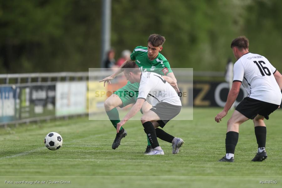 Fundamentum Sportpark, Karlburg, 16.04.2025, sport, action, BFV, Fussball, 25. Spieltag, Kreisliga Würzburg Gr. 2, FVT, TSV, FV Thüngersheim, TSV Karlburg II - Bild-ID: 2478760