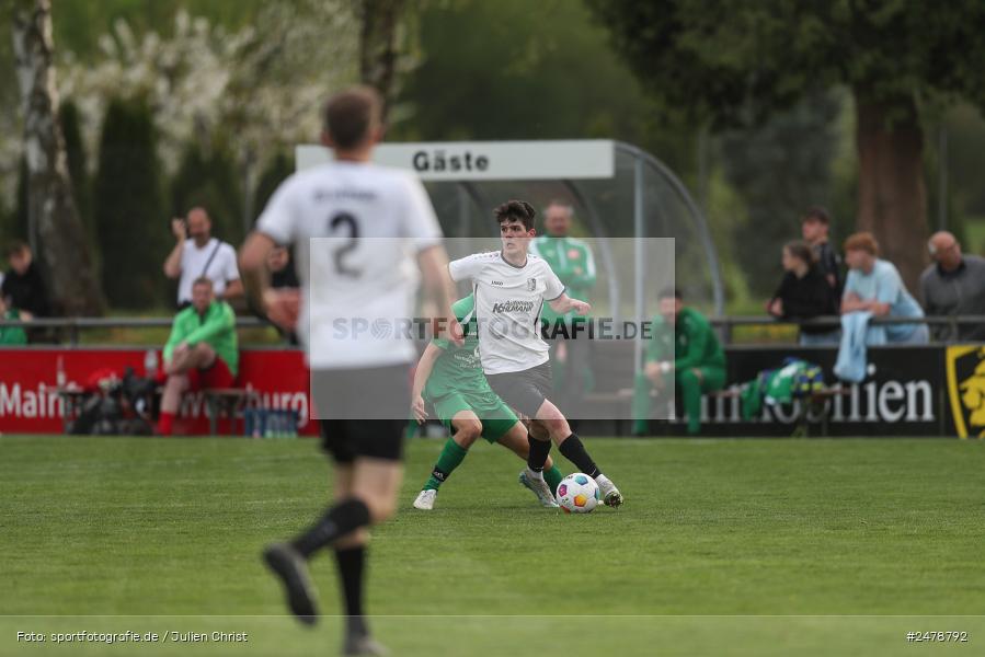 Fundamentum Sportpark, Karlburg, 16.04.2025, sport, action, BFV, Fussball, 25. Spieltag, Kreisliga Würzburg Gr. 2, FVT, TSV, FV Thüngersheim, TSV Karlburg II - Bild-ID: 2478792
