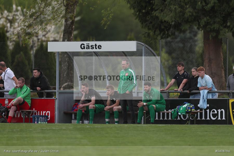 Fundamentum Sportpark, Karlburg, 16.04.2025, sport, action, BFV, Fussball, 25. Spieltag, Kreisliga Würzburg Gr. 2, FVT, TSV, FV Thüngersheim, TSV Karlburg II - Bild-ID: 2478794