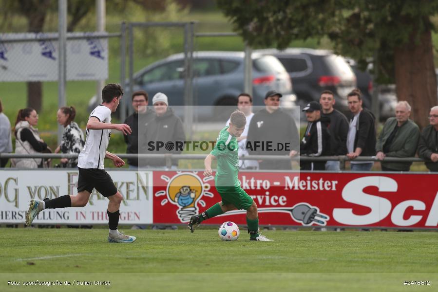 Fundamentum Sportpark, Karlburg, 16.04.2025, sport, action, BFV, Fussball, 25. Spieltag, Kreisliga Würzburg Gr. 2, FVT, TSV, FV Thüngersheim, TSV Karlburg II - Bild-ID: 2478812