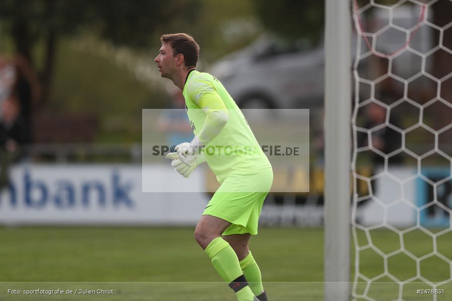 Fundamentum Sportpark, Karlburg, 16.04.2025, sport, action, BFV, Fussball, 25. Spieltag, Kreisliga Würzburg Gr. 2, FVT, TSV, FV Thüngersheim, TSV Karlburg II - Bild-ID: 2478831