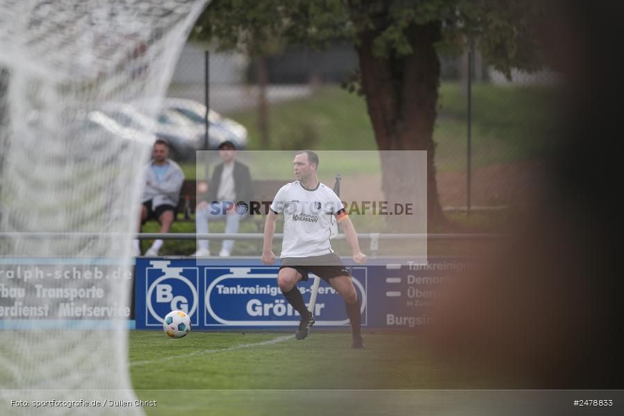 Fundamentum Sportpark, Karlburg, 16.04.2025, sport, action, BFV, Fussball, 25. Spieltag, Kreisliga Würzburg Gr. 2, FVT, TSV, FV Thüngersheim, TSV Karlburg II - Bild-ID: 2478833