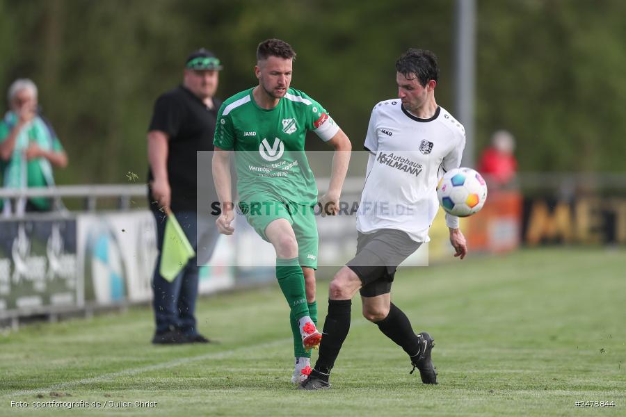 Fundamentum Sportpark, Karlburg, 16.04.2025, sport, action, BFV, Fussball, 25. Spieltag, Kreisliga Würzburg Gr. 2, FVT, TSV, FV Thüngersheim, TSV Karlburg II - Bild-ID: 2478844