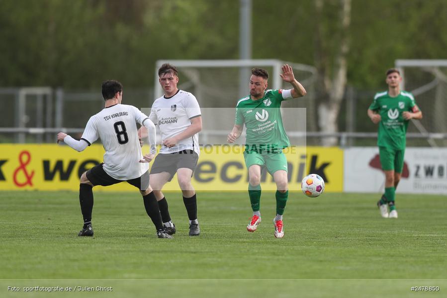 Fundamentum Sportpark, Karlburg, 16.04.2025, sport, action, BFV, Fussball, 25. Spieltag, Kreisliga Würzburg Gr. 2, FVT, TSV, FV Thüngersheim, TSV Karlburg II - Bild-ID: 2478850