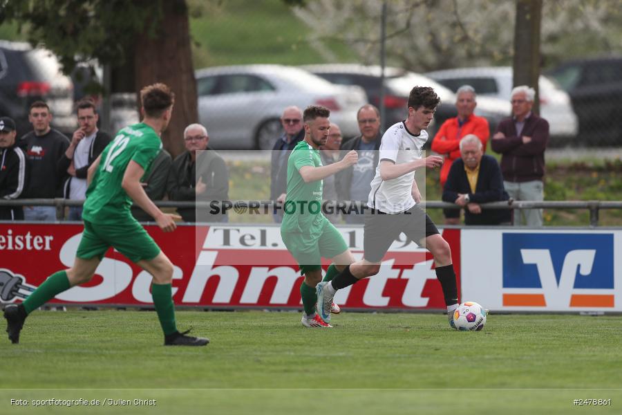 Fundamentum Sportpark, Karlburg, 16.04.2025, sport, action, BFV, Fussball, 25. Spieltag, Kreisliga Würzburg Gr. 2, FVT, TSV, FV Thüngersheim, TSV Karlburg II - Bild-ID: 2478861