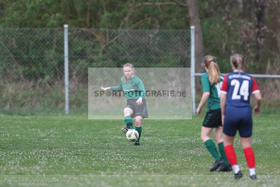Sportgelände am Uhlberg, Karsbach, 16.04.2025, sport, action, BFV, Frauen Bezirksoberliga, Fussball, 16. Spieltag, SVV, FFC, SV 1928 Veitshöchheim, FFC Adelsberg-Karsbach - Bild-ID: 2478921