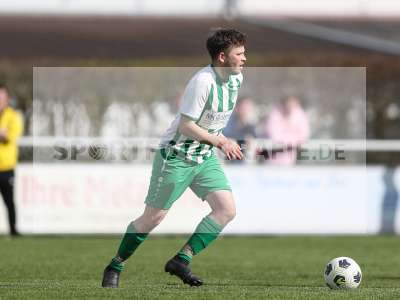 Fotos von FC Gössenheim - BSC Aura auf sportfotografie.de