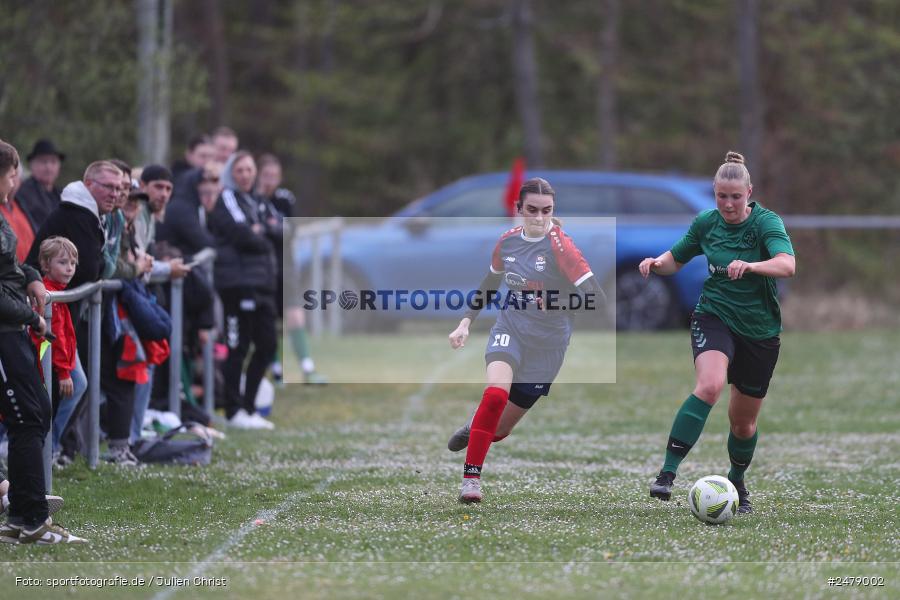 Sportgelände am Uhlberg, Karsbach, 16.04.2025, sport, action, BFV, Frauen Bezirksoberliga, Fussball, 16. Spieltag, SVV, FFC, SV 1928 Veitshöchheim, FFC Adelsberg-Karsbach - Bild-ID: 2479002