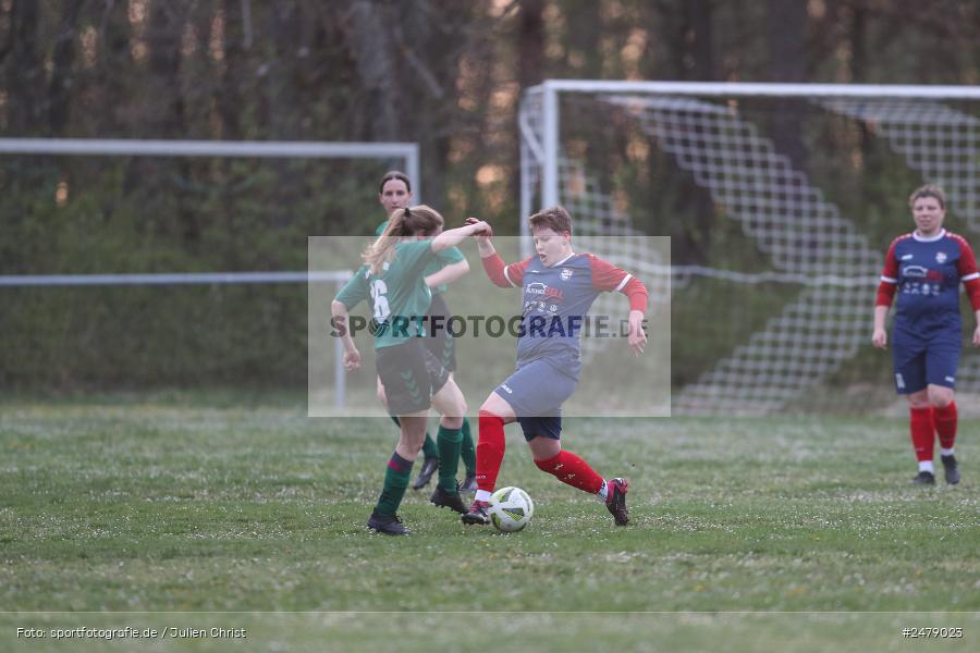 Sportgelände am Uhlberg, Karsbach, 16.04.2025, sport, action, BFV, Frauen Bezirksoberliga, Fussball, 16. Spieltag, SVV, FFC, SV 1928 Veitshöchheim, FFC Adelsberg-Karsbach - Bild-ID: 2479023