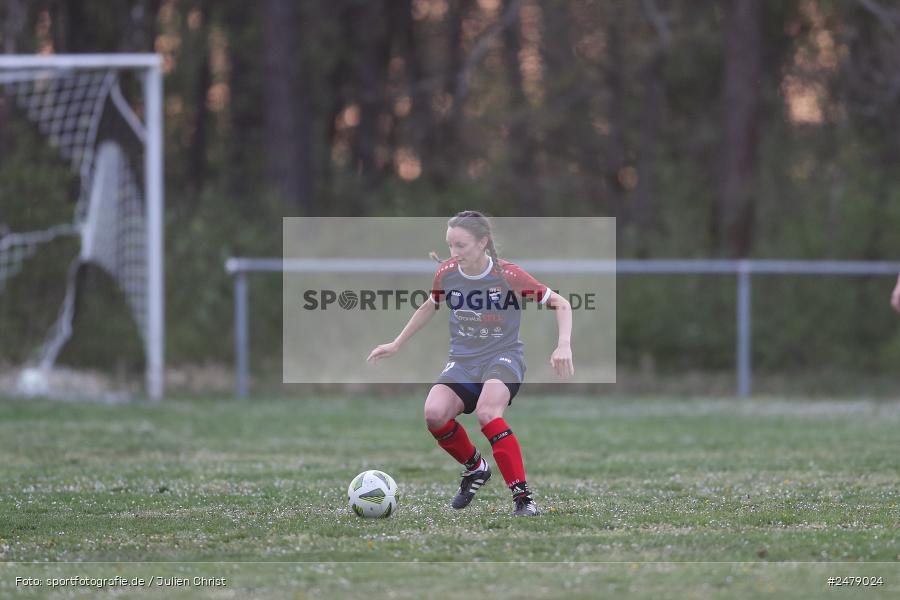 Sportgelände am Uhlberg, Karsbach, 16.04.2025, sport, action, BFV, Frauen Bezirksoberliga, Fussball, 16. Spieltag, SVV, FFC, SV 1928 Veitshöchheim, FFC Adelsberg-Karsbach - Bild-ID: 2479024