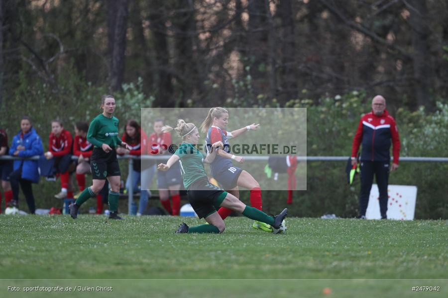 Sportgelände am Uhlberg, Karsbach, 16.04.2025, sport, action, BFV, Frauen Bezirksoberliga, Fussball, 16. Spieltag, SVV, FFC, SV 1928 Veitshöchheim, FFC Adelsberg-Karsbach - Bild-ID: 2479042