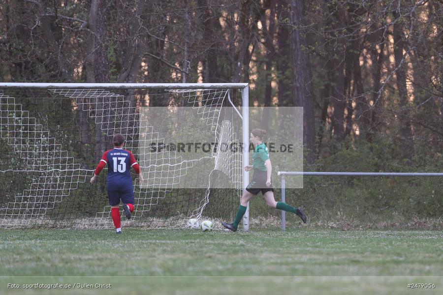 Sportgelände am Uhlberg, Karsbach, 16.04.2025, sport, action, BFV, Frauen Bezirksoberliga, Fussball, 16. Spieltag, SVV, FFC, SV 1928 Veitshöchheim, FFC Adelsberg-Karsbach - Bild-ID: 2479056