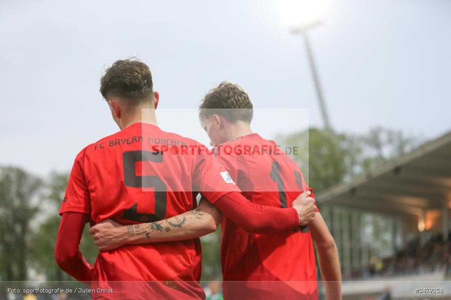 sport, action, Schweinfurt, Sachs-Stadion, Regionalliga Bayern, Fussball, FCS, FCB, FC Bayern München II, BFV, 29. Spieltag, 17.04.2025, 1. FC Schweinfurt 1905 - Bild-ID: 2479258