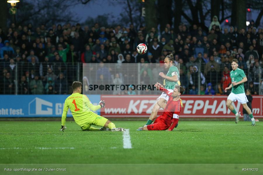 sport, action, Schweinfurt, Sachs-Stadion, Regionalliga Bayern, Fussball, FCS, FCB, FC Bayern München II, BFV, 29. Spieltag, 17.04.2025, 1. FC Schweinfurt 1905 - Bild-ID: 2479270