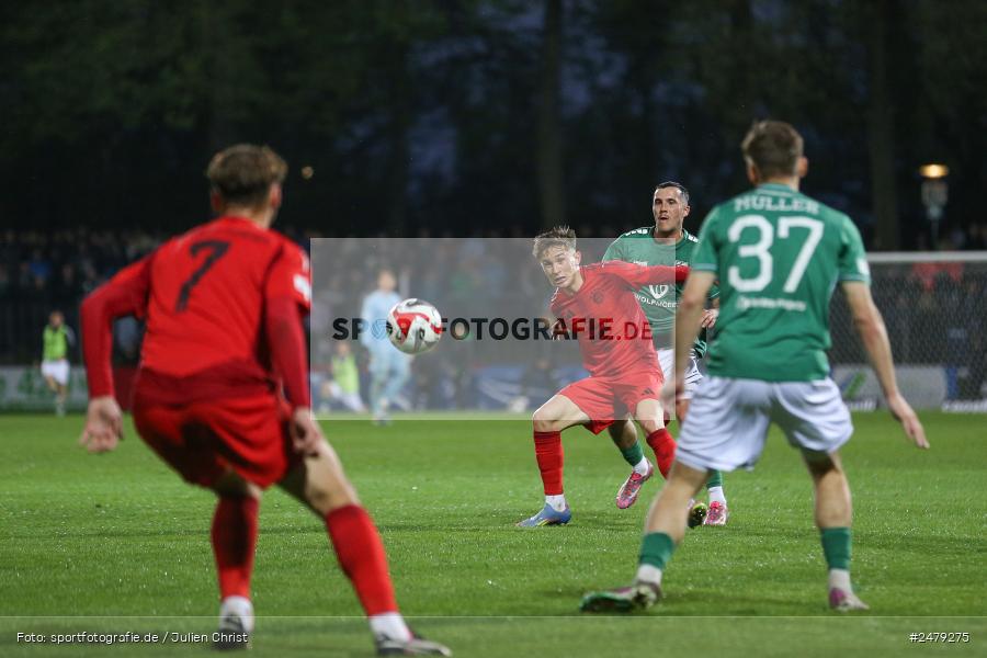 sport, action, Schweinfurt, Sachs-Stadion, Regionalliga Bayern, Fussball, FCS, FCB, FC Bayern München II, BFV, 29. Spieltag, 17.04.2025, 1. FC Schweinfurt 1905 - Bild-ID: 2479275