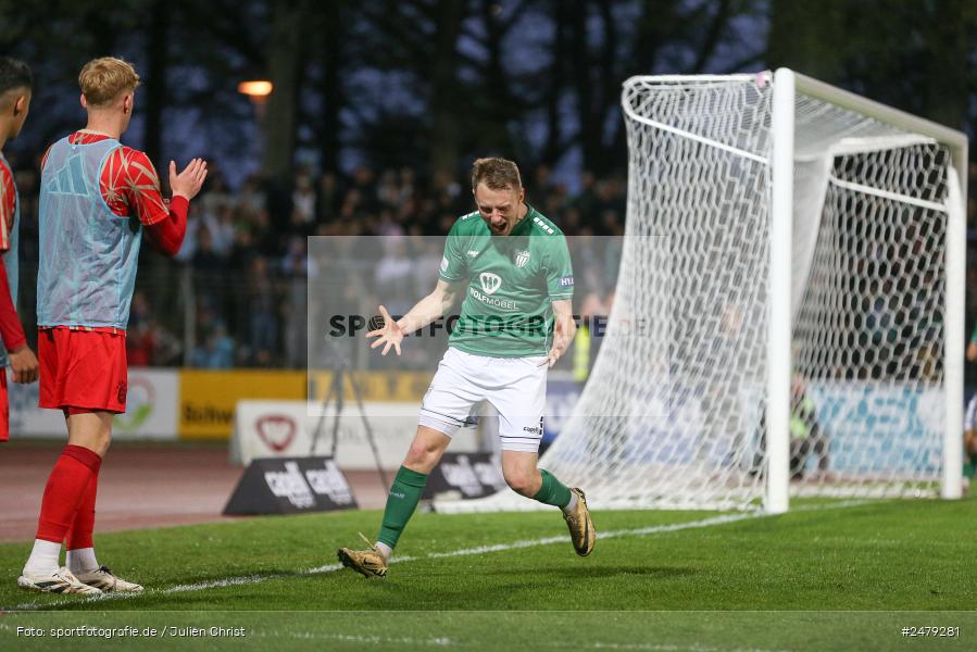 sport, action, Schweinfurt, Sachs-Stadion, Regionalliga Bayern, Fussball, FCS, FCB, FC Bayern München II, BFV, 29. Spieltag, 17.04.2025, 1. FC Schweinfurt 1905 - Bild-ID: 2479281