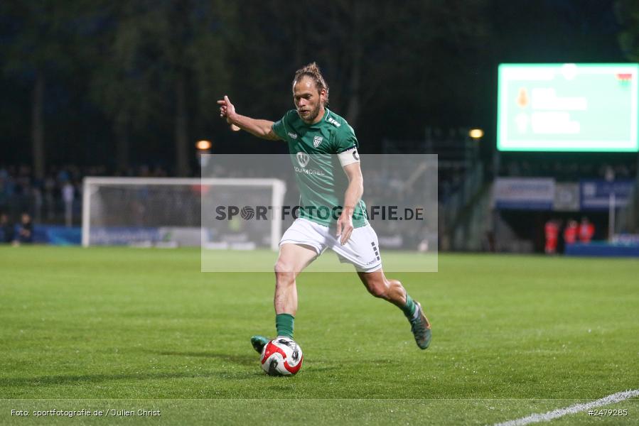 sport, action, Schweinfurt, Sachs-Stadion, Regionalliga Bayern, Fussball, FCS, FCB, FC Bayern München II, BFV, 29. Spieltag, 17.04.2025, 1. FC Schweinfurt 1905 - Bild-ID: 2479285