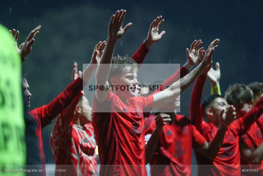 sport, action, Schweinfurt, Sachs-Stadion, Regionalliga Bayern, Fussball, FCS, FCB, FC Bayern München II, BFV, 29. Spieltag, 17.04.2025, 1. FC Schweinfurt 1905 - Bild-ID: 2479302