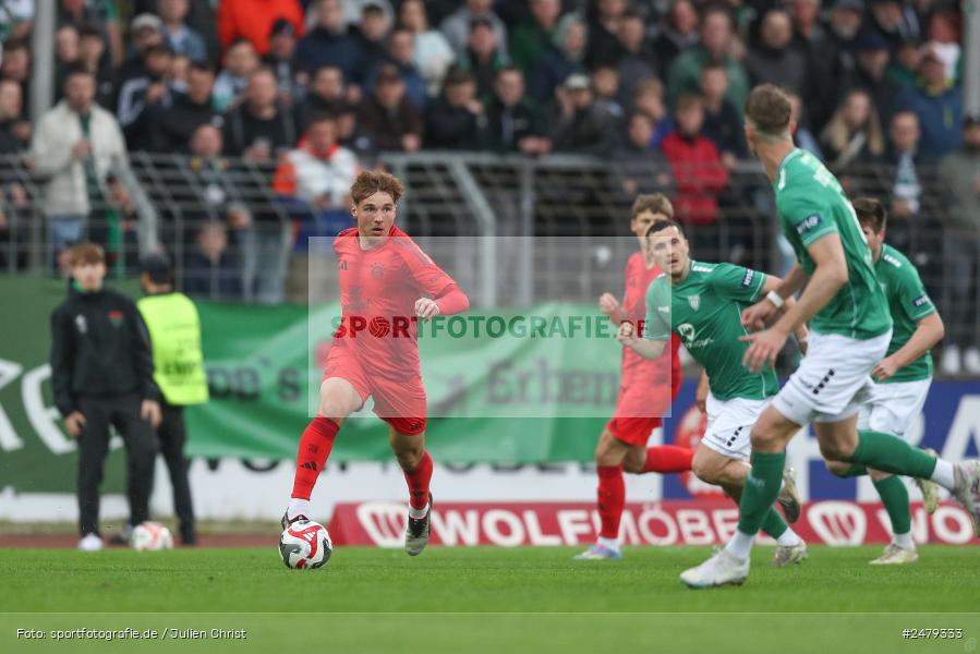 sport, action, Schweinfurt, Sachs-Stadion, Regionalliga Bayern, Fussball, FCS, FCB, FC Bayern München II, BFV, 29. Spieltag, 17.04.2025, 1. FC Schweinfurt 1905 - Bild-ID: 2479333 sport, action, Schweinfurt, Sachs-Stadion, Regionalliga Bayern, Fussball, FCS, FCB, FC Bayern München II, BFV, 29. Spieltag, 17.04.2025, 1. FC Schweinfurt 1905 - Bild-ID: 2479333
