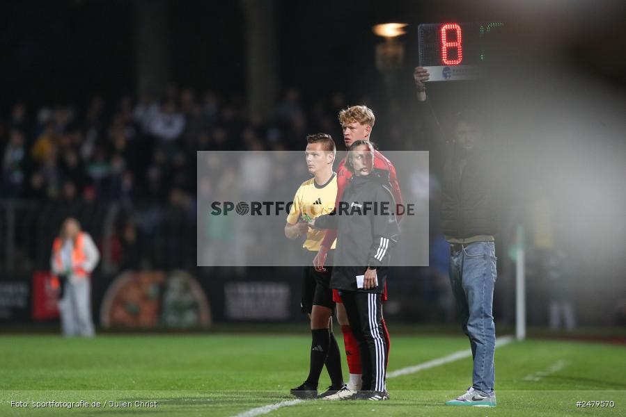 sport, action, Schweinfurt, Sachs-Stadion, Regionalliga Bayern, Fussball, FCS, FCB, FC Bayern München II, BFV, 29. Spieltag, 17.04.2025, 1. FC Schweinfurt 1905 - Bild-ID: 2479570