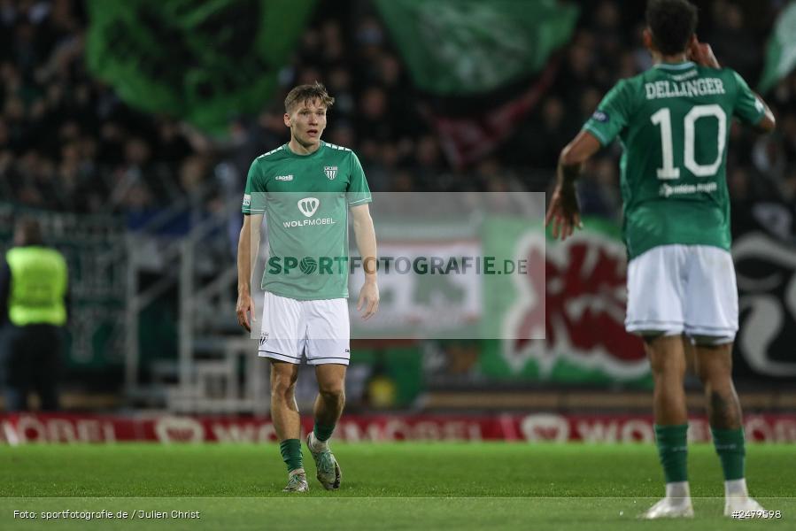 sport, action, Schweinfurt, Sachs-Stadion, Regionalliga Bayern, Fussball, FCS, FCB, FC Bayern München II, BFV, 29. Spieltag, 17.04.2025, 1. FC Schweinfurt 1905 - Bild-ID: 2479598 sport, action, Schweinfurt, Sachs-Stadion, Regionalliga Bayern, Fussball, FCS, FCB, FC Bayern München II, BFV, 29. Spieltag, 17.04.2025, 1. FC Schweinfurt 1905 - Bild-ID: 2479598