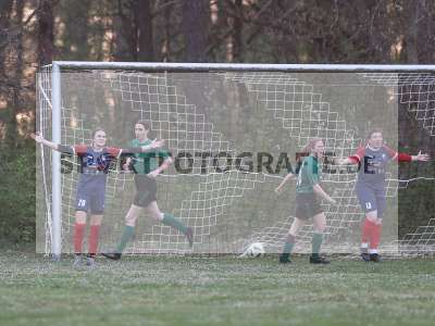 Fotos von FFC Adelsberg-Karsbach - SV 1928 Veitshöchheim auf sportfotografie.de
