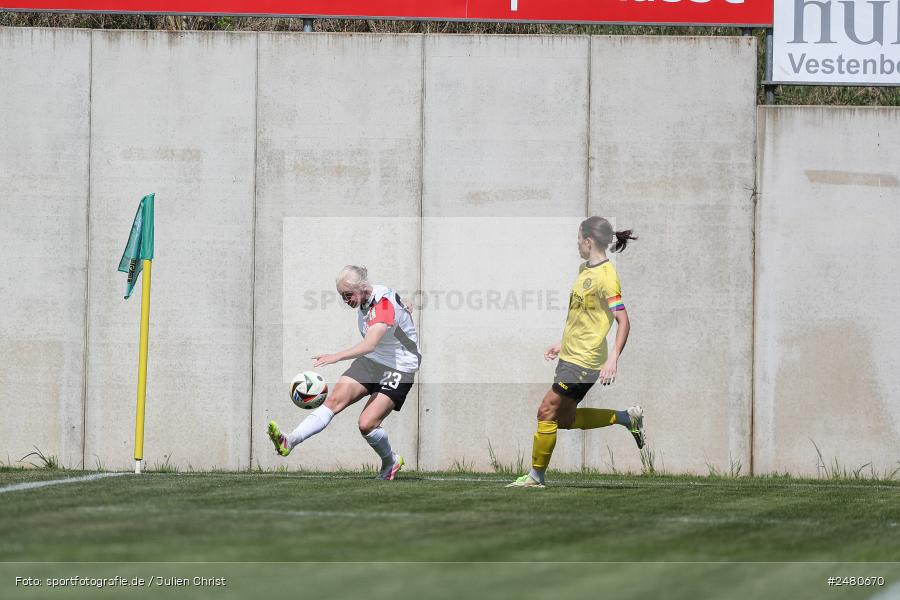 sport, action, Sportanlage Erlbachweg 9, Sachsen b. Ansbach, SVW, SV 67 Weinberg, SGE, Eintracht Frankfurt II, DFB, 22. Spieltag, 20.04.2025, 2. Frauen-Bundesliga - Bild-ID: 2480670 sport, action, Sportanlage Erlbachweg 9, Sachsen b. Ansbach, SVW, SV 67 Weinberg, SGE, Eintracht Frankfurt II, DFB, 22. Spieltag, 20.04.2025, 2. Frauen-Bundesliga - Bild-ID: 2480670