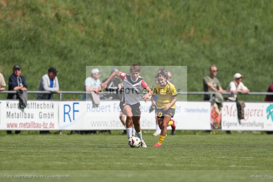 sport, action, Sportanlage Erlbachweg 9, Sachsen b. Ansbach, SVW, SV 67 Weinberg, SGE, Eintracht Frankfurt II, DFB, 22. Spieltag, 20.04.2025, 2. Frauen-Bundesliga - Bild-ID: 2480725 sport, action, Sportanlage Erlbachweg 9, Sachsen b. Ansbach, SVW, SV 67 Weinberg, SGE, Eintracht Frankfurt II, DFB, 22. Spieltag, 20.04.2025, 2. Frauen-Bundesliga - Bild-ID: 2480725