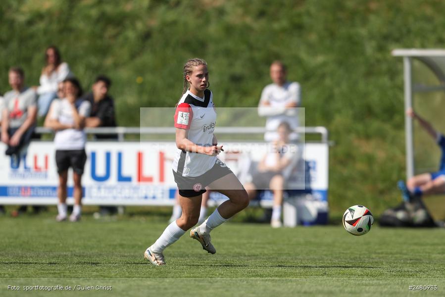 sport, action, Sportanlage Erlbachweg 9, Sachsen b. Ansbach, SVW, SV 67 Weinberg, SGE, Eintracht Frankfurt II, DFB, 22. Spieltag, 20.04.2025, 2. Frauen-Bundesliga - Bild-ID: 2480933 sport, action, Sportanlage Erlbachweg 9, Sachsen b. Ansbach, SVW, SV 67 Weinberg, SGE, Eintracht Frankfurt II, DFB, 22. Spieltag, 20.04.2025, 2. Frauen-Bundesliga - Bild-ID: 2480933