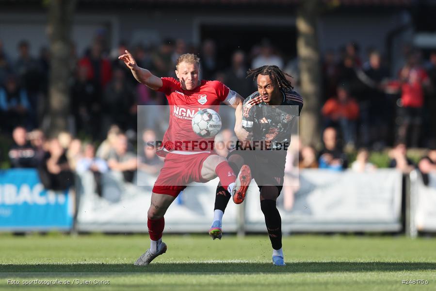 NGN Arena, Aubstadt, 23.04.2025, sport, action, Fussball, BFV, Nachholspieltag, 26. Spieltag, Regionalliga Bayern, FCB, AUB, FC Bayern München II, TSV Aubstadt - Bild-ID: 2481756 NGN Arena, Aubstadt, 23.04.2025, sport, action, Fussball, BFV, Nachholspieltag, 26. Spieltag, Regionalliga Bayern, FCB, AUB, FC Bayern München II, TSV Aubstadt - Bild-ID: 2481756