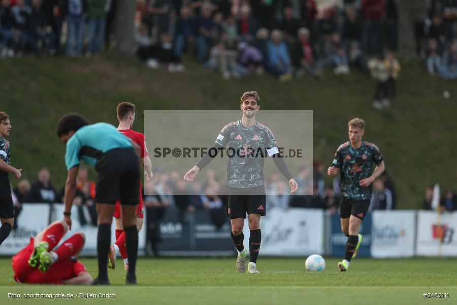 sport, action, TSV Aubstadt, Regionalliga Bayern, Nachholspieltag, NGN Arena, Fussball, FCB, FC Bayern München II, BFV, Aubstadt, AUB, 26. Spieltag, 23.04.2025 - Bild-ID: 2482111 sport, action, TSV Aubstadt, Regionalliga Bayern, Nachholspieltag, NGN Arena, Fussball, FCB, FC Bayern München II, BFV, Aubstadt, AUB, 26. Spieltag, 23.04.2025 - Bild-ID: 2482111