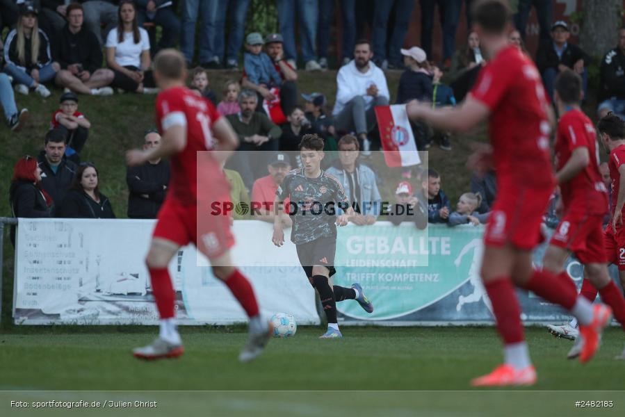 sport, action, TSV Aubstadt, Regionalliga Bayern, Nachholspieltag, NGN Arena, Fussball, FCB, FC Bayern München II, BFV, Aubstadt, AUB, 26. Spieltag, 23.04.2025 - Bild-ID: 2482183