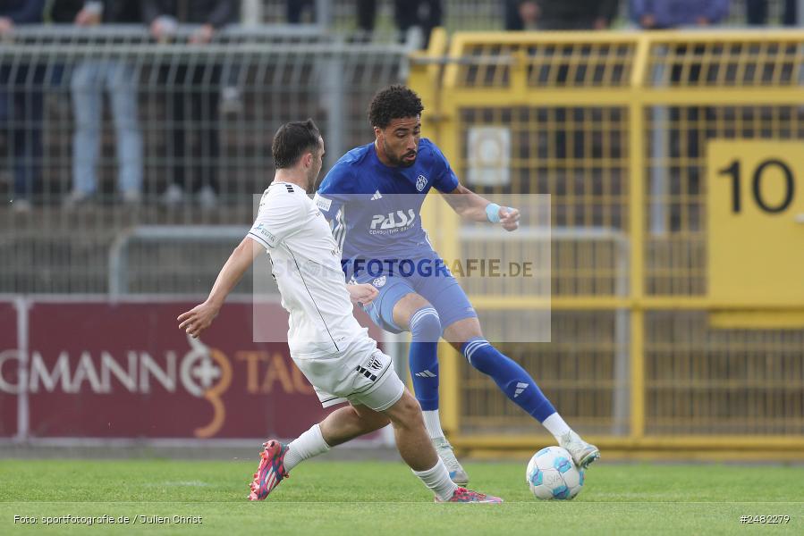 Stadion am Schönbusch, Aschaffenburg, 25.04.2025, sport, action, Fussball, BFV, 31. Spieltag, Regionalliga Bayern, FCS, SVA, 1. FC Schweinfurt 1905, SV Viktoria Aschaffenburg - Bild-ID: 2482279