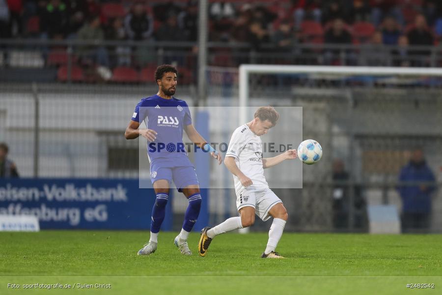 sport, action, Stadion am Schönbusch, SVA, SV Viktoria Aschaffenburg, Regionalliga Bayern, Fussball, FCS, BFV, Aschaffenburg, 31. Spieltag, 25.04.2025, 1. FC Schweinfurt 1905 - Bild-ID: 2482542