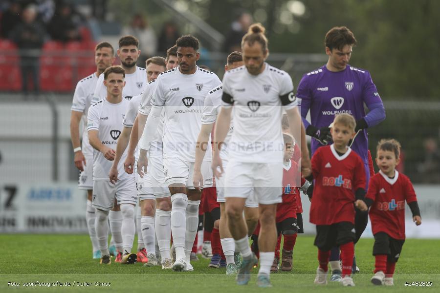 sport, action, Stadion am Schönbusch, SVA, SV Viktoria Aschaffenburg, Regionalliga Bayern, Fussball, FCS, BFV, Aschaffenburg, 31. Spieltag, 25.04.2025, 1. FC Schweinfurt 1905 - Bild-ID: 2482825