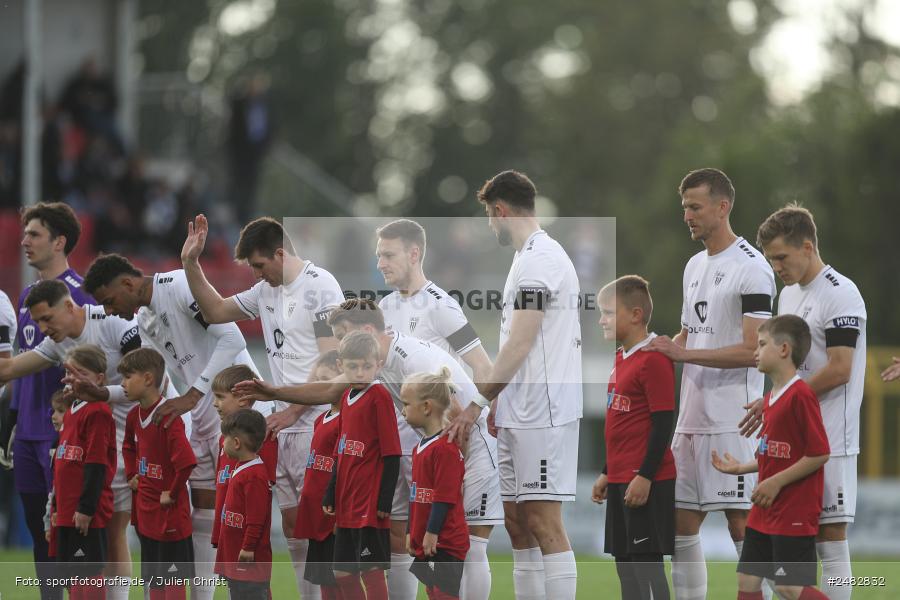 sport, action, Stadion am Schönbusch, SVA, SV Viktoria Aschaffenburg, Regionalliga Bayern, Fussball, FCS, BFV, Aschaffenburg, 31. Spieltag, 25.04.2025, 1. FC Schweinfurt 1905 - Bild-ID: 2482832