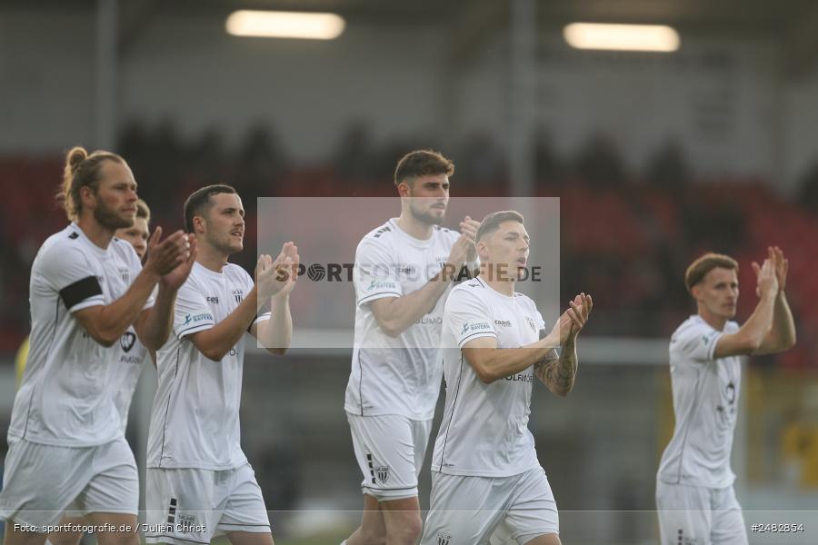 sport, action, Stadion am Schönbusch, SVA, SV Viktoria Aschaffenburg, Regionalliga Bayern, Fussball, FCS, BFV, Aschaffenburg, 31. Spieltag, 25.04.2025, 1. FC Schweinfurt 1905 - Bild-ID: 2482854
