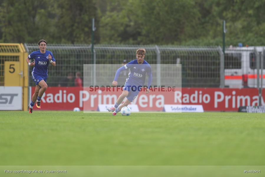 sport, action, Stadion am Schönbusch, SVA, SV Viktoria Aschaffenburg, Regionalliga Bayern, Fussball, FCS, BFV, Aschaffenburg, 31. Spieltag, 25.04.2025, 1. FC Schweinfurt 1905 - Bild-ID: 2482901