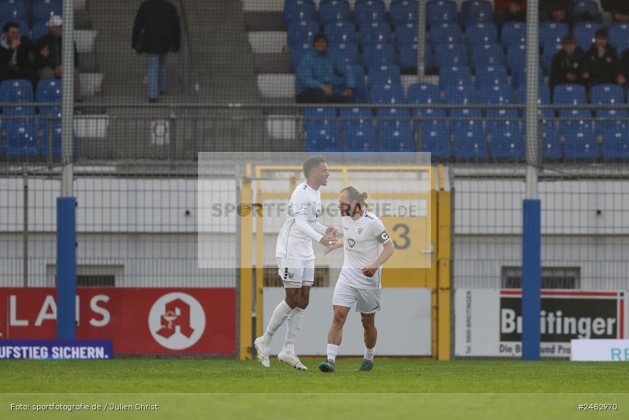 sport, action, Stadion am Schönbusch, SVA, SV Viktoria Aschaffenburg, Regionalliga Bayern, Fussball, FCS, BFV, Aschaffenburg, 31. Spieltag, 25.04.2025, 1. FC Schweinfurt 1905 - Bild-ID: 2482970