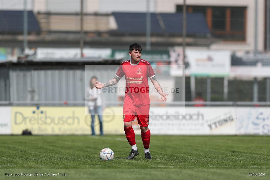 sport, action, TSV Lohr, Sportgelände, SpVgg Hösbach-Bahnhof, Lohr am Main, LOH, HBF, Fussball, Bezirksliga Unterfranken West, BFV, 27. Spieltag, 26.04.2025 - Bild-ID: 2483224