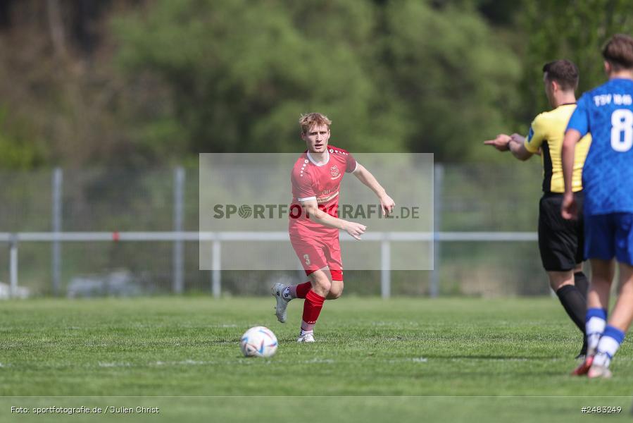 sport, action, TSV Lohr, Sportgelände, SpVgg Hösbach-Bahnhof, Lohr am Main, LOH, HBF, Fussball, Bezirksliga Unterfranken West, BFV, 27. Spieltag, 26.04.2025 - Bild-ID: 2483249
